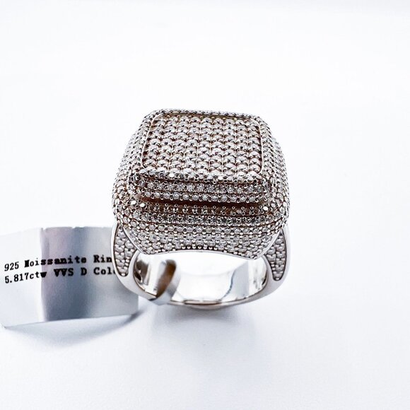 925 Sterling Sliver Moissanite Square Ring, 5.817ctw VVS Stones with baguettes a - Picture 5 of 5